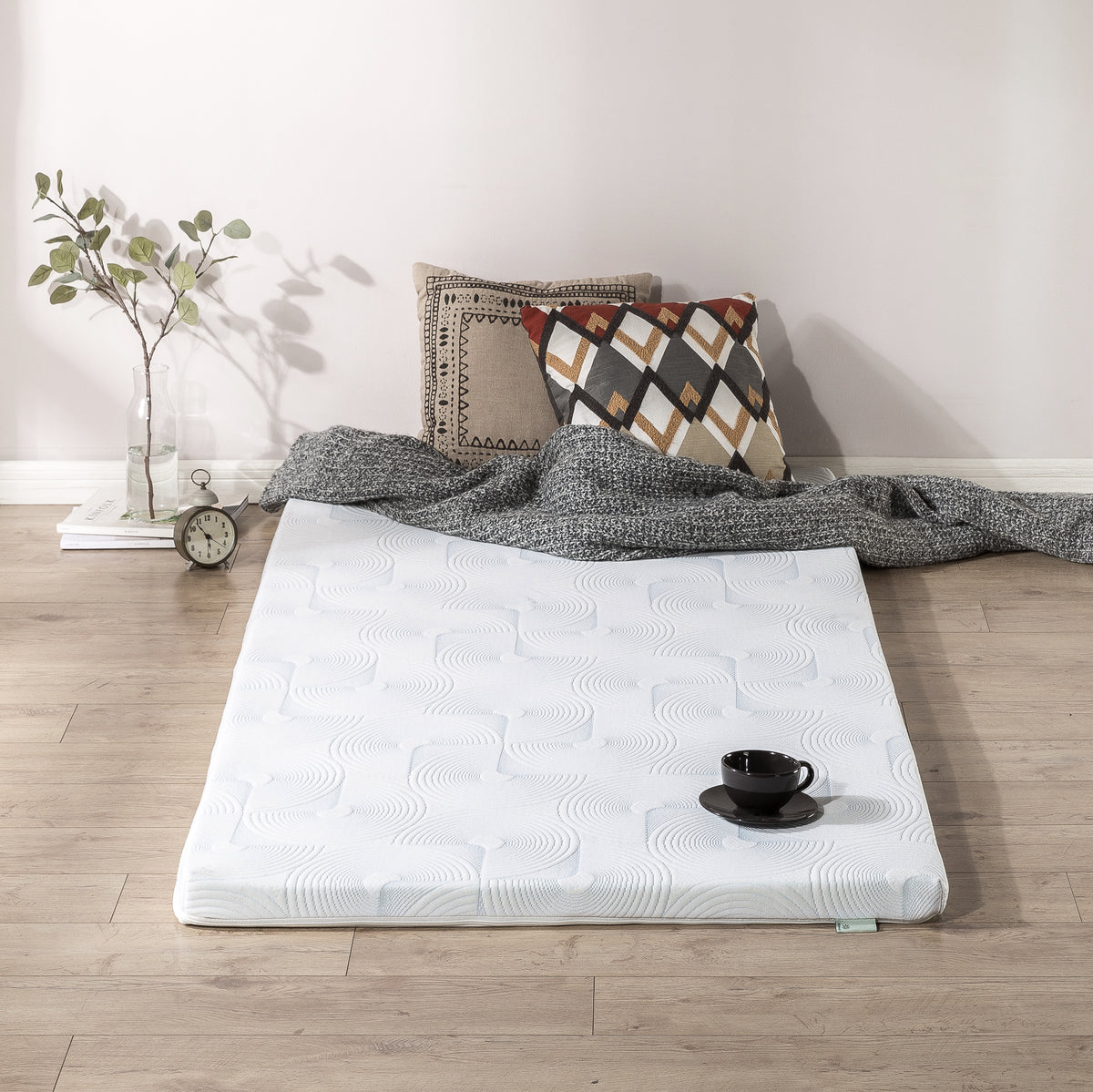 ZINUS 3” Cooling Gel Memory Foam Mattress Topper with Fitted Cover