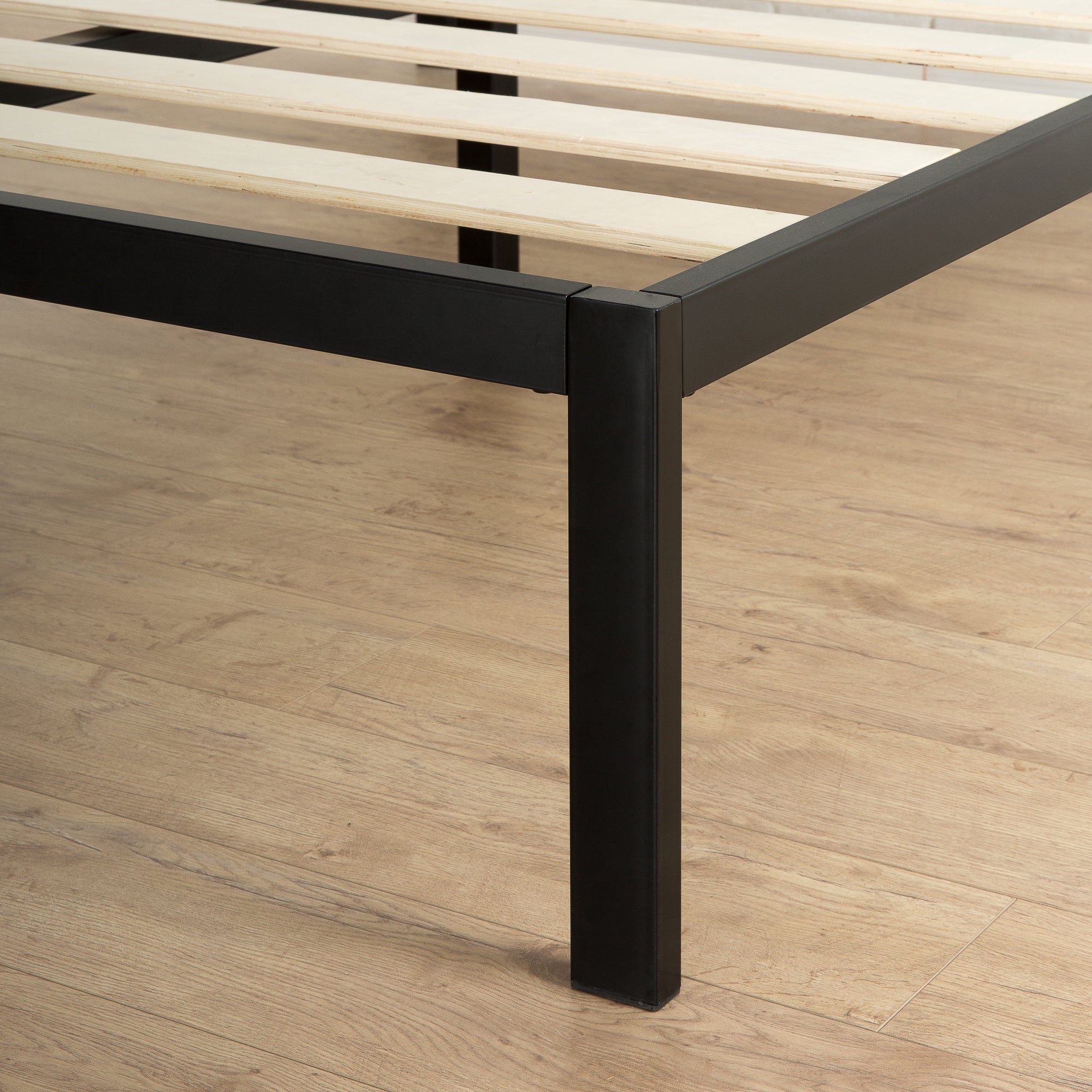 Zinus mia modern shop studio